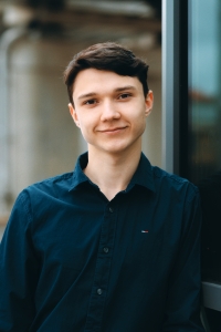  Alexander Wolzenin